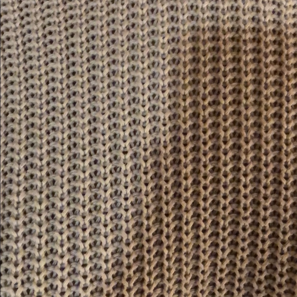 Cropped sweater - Picture 3 of 5
